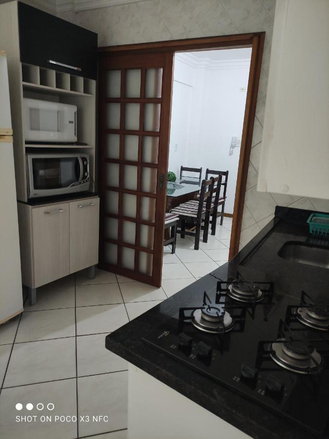 Apto 3 Dorm, Ao Lado Shoping Atlantico Centro, Quadra Mar Balneário Camboriú 外观 照片