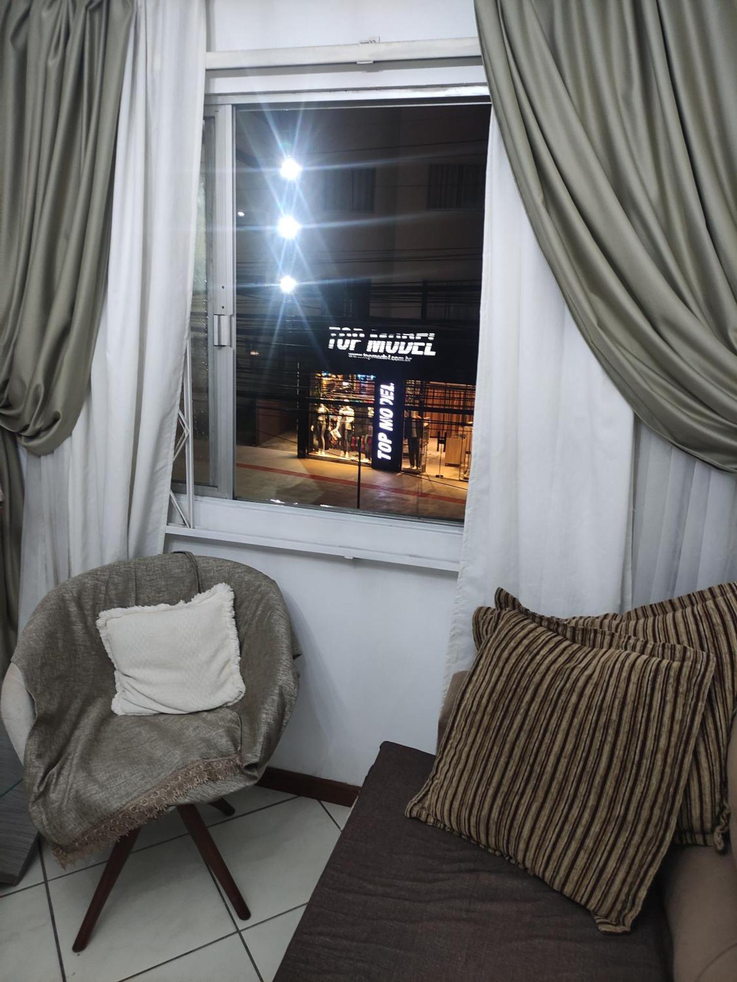 Apto 3 Dorm, Ao Lado Shoping Atlantico Centro, Quadra Mar Balneário Camboriú 外观 照片