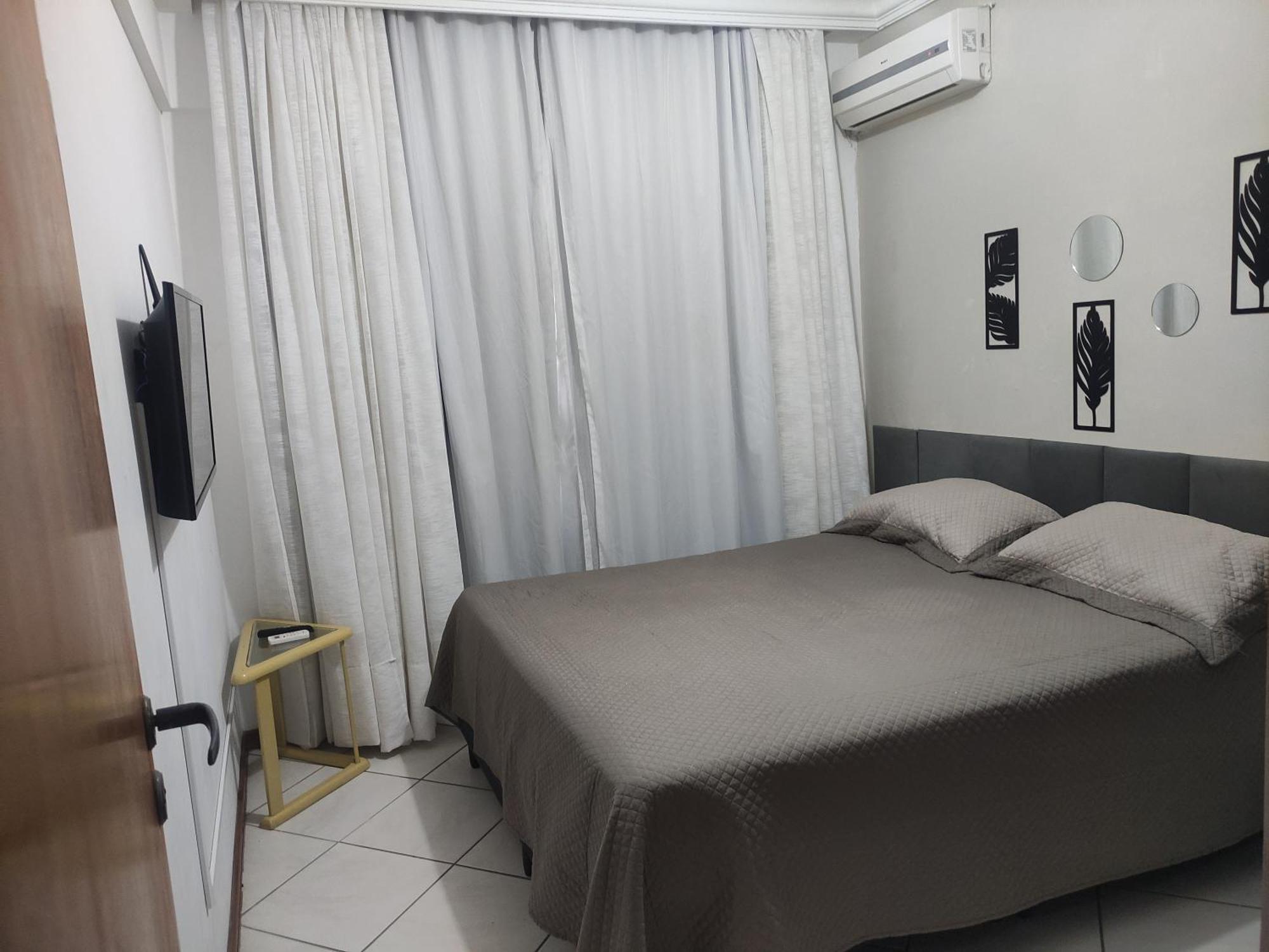 Apto 3 Dorm, Ao Lado Shoping Atlantico Centro, Quadra Mar Balneário Camboriú 外观 照片